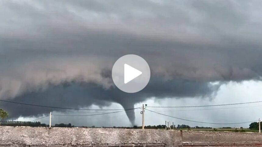 Tornado no Paraguai deixa Brasil em alerta