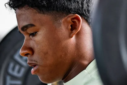 Endrick, do Real Madrid, recebe emocionante mensagem do pai Pouco utilizado no Real Madrid, Endrick recebe recado emocionante do pai