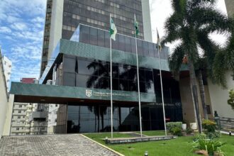 Edital TCE-RN: concurso tem 55 vagas e salários de até R$ 15,5 mil