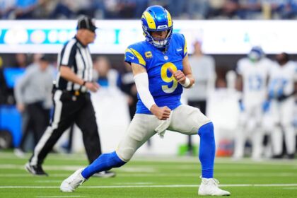 Rams garantem vaga nos playoffs da NFL pelo terceiro ano consecutivo Rams clinch NFL's first playoff berth, head to postseason for third year in a row