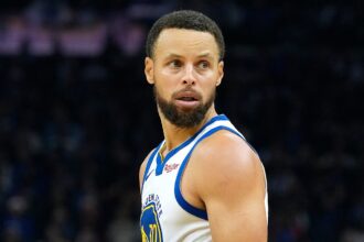 Dallas Mavericks v Golden State Warriors