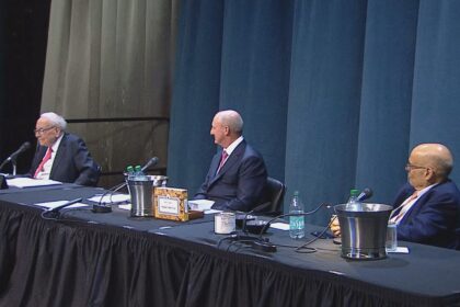 Berkshire set to exit 28% stake in Kraft Heinz after rare Buffett blunder