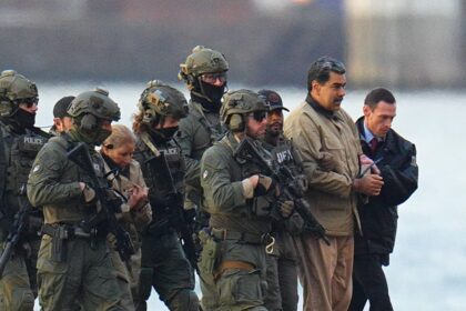 Sete soldados dos EUA feridos em operação na Venezuela, diz Pentágono Seven U.S. troops injured in Venezuela raid that captured Maduro, Pentagon says