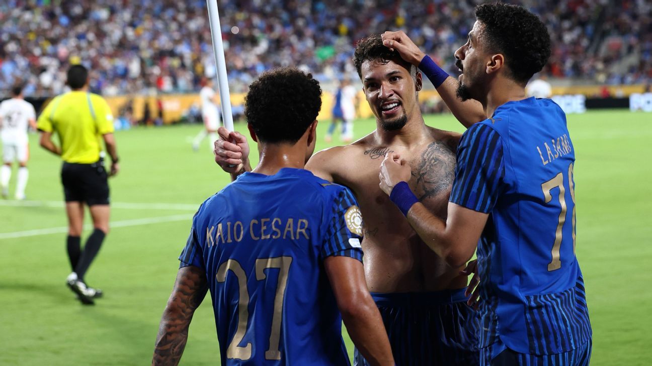 Corinthians tem interesse e abre conversas para contratar atacante Kaio César, do Al Hilal