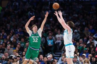 Top rookies shine as Hornets beat Mavericks for 5th straight win