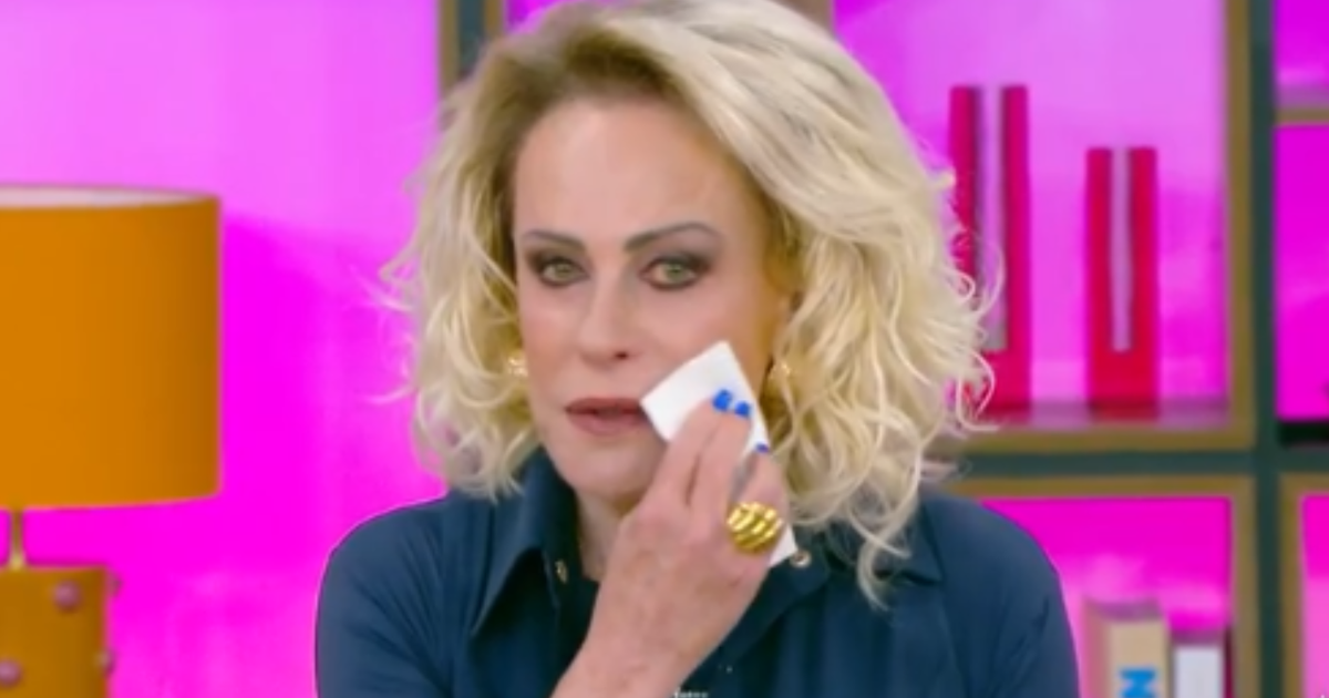 Ana Maria Braga se emociona ao abordar desafios das mulheres no trabalho: 'Lutaram muito'