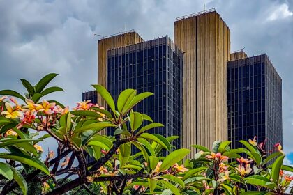 Setor financeiro apoia Banco Central e defende decisões técnicas Setor financeiro amplia apoio ao Banco Central e divulga carta defendendo decisões técnicas do órgão