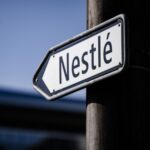 Nestlé sabia de fórmula infantil contaminada em novembro Nestlé knew of tainted baby formula in November
