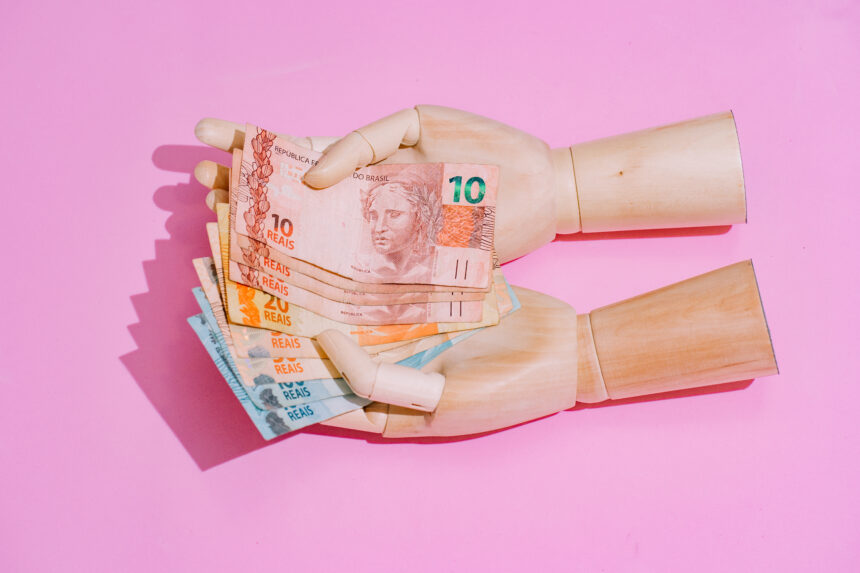 Como recuperar dinheiro investido no Banco Master?