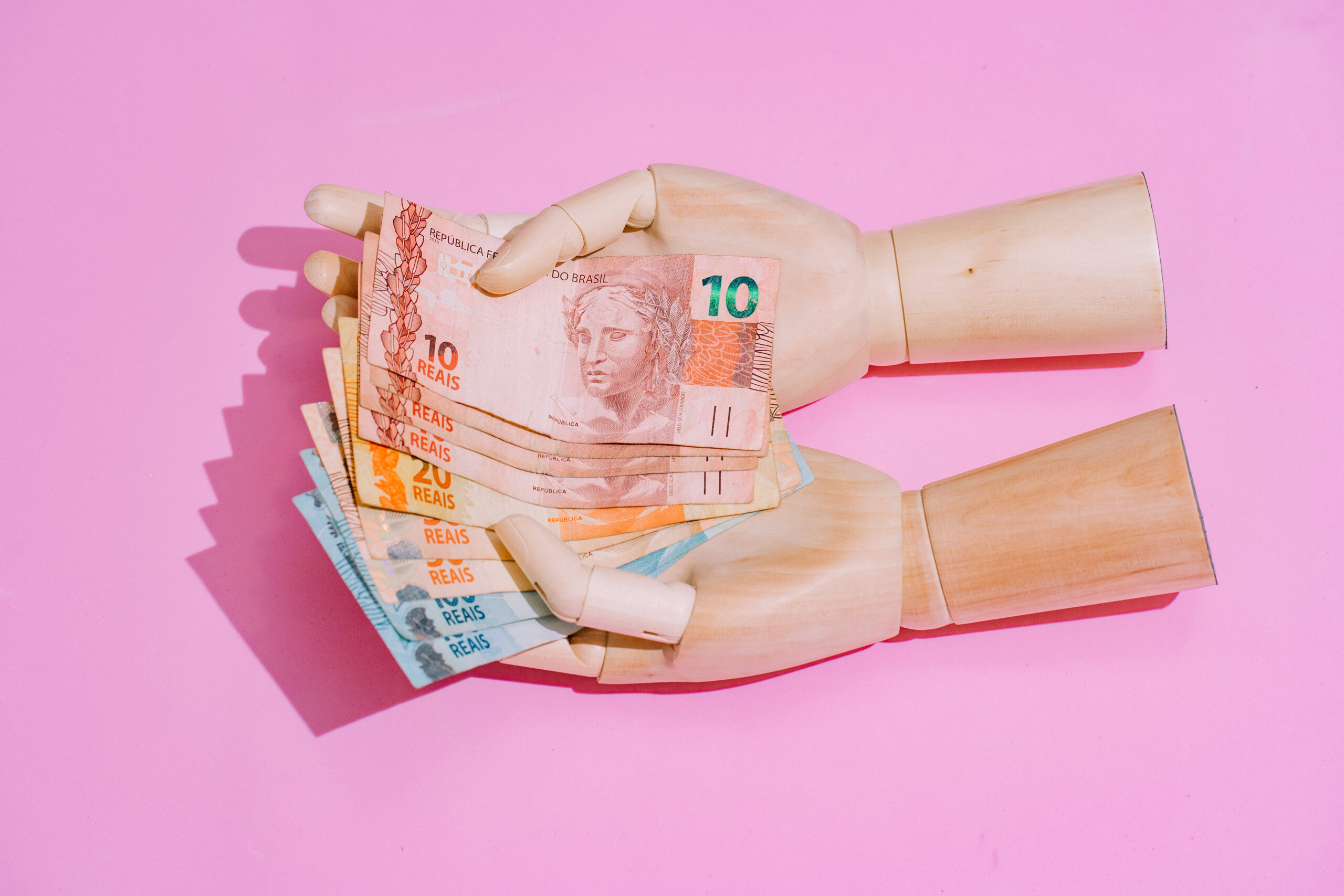 Como recuperar dinheiro investido no Banco Master?