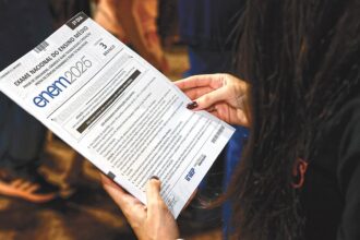 Notas de corte aumentam em meio à mudança para aceitar pontuação das últimas três edições do Enem