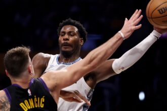 Memphis Grizzlies vs Los Angeles Lakers live score updates, highlights