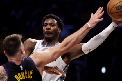 Memphis Grizzlies vs Los Angeles Lakers live score updates, highlights