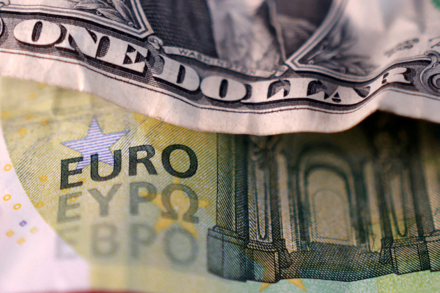 Impactos do Dólar Fraco: Política em Debate nos EUA
