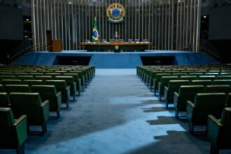 Marcos Rocha: um líder de aparência – Por Ayel Muniz