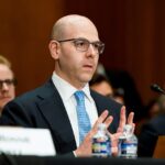 Miran apóia tarifas e rebate críticas a Powell do BC