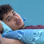 Pedro confessa que traiu a mulher