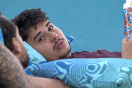 Pedro confessa que traiu a mulher