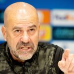 Bosz não mudará estratégia contra o Bayern: "Jogam como NAC" Bosz will gegen Bayern nichts ändern: "Sie spielen wie NAC"