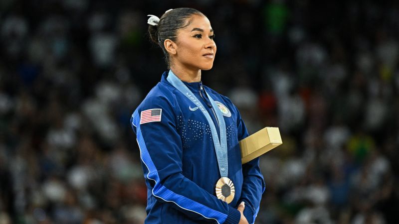 Disputa sobre medalha olímpica de Jordan Chiles retorna à Suíça Dispute over the Olympic medal stripped from US gymnast Jordan Chiles goes back to Swiss court