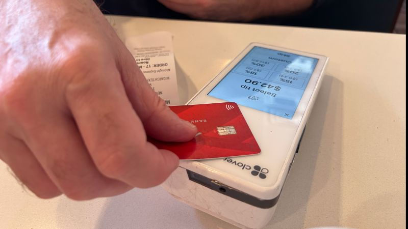 Trump calls for a 10% cap on credit card rates in his latest appeal to affordability concerns