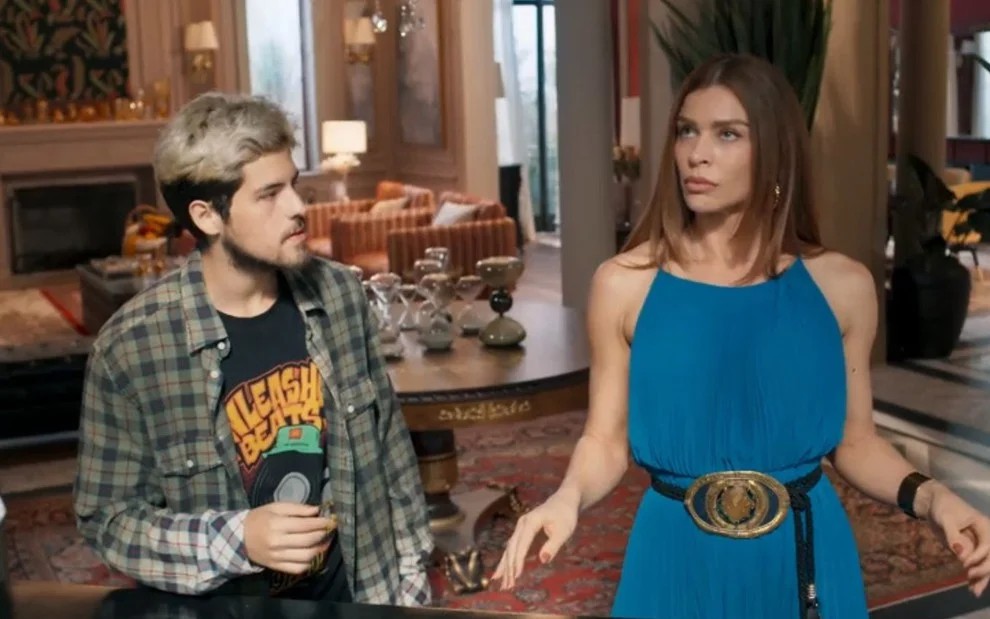 'Três Graças': Arminda salva o filho