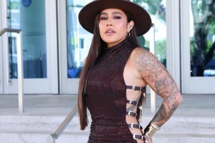 Lauana Prado posta na academia