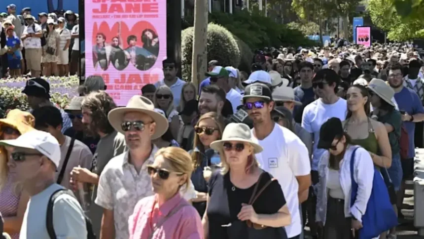 Fans Demand Refunds Amid Entry Delays at Australian Open