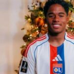 Técnico do Lyon adia estreia de Endrick no clube Lyon anuncia a contratação do atacante brasileiro Endrick