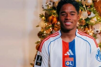 Lyon anuncia a contratação do atacante brasileiro Endrick