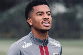 Flamengo se reúne com São Paulo por Marcos Antônio e prepara oferta incluindo Allan