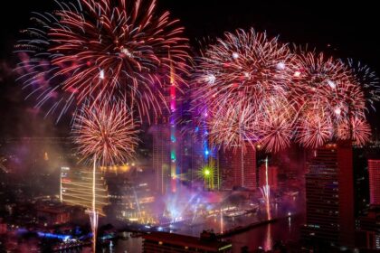 Professor Noslen compartilha 5 mensagens de Ano-Novo para 2026 Professor Noslen: 5 mensagens de Ano-Novo para começar 2026 com palavras que tocam