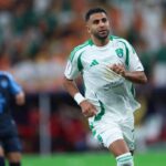 Al Okhdood x Al-Ahli: onde assistir ao jogo ao vivo Riyad Mahrez em ação pelo Al-Ahli