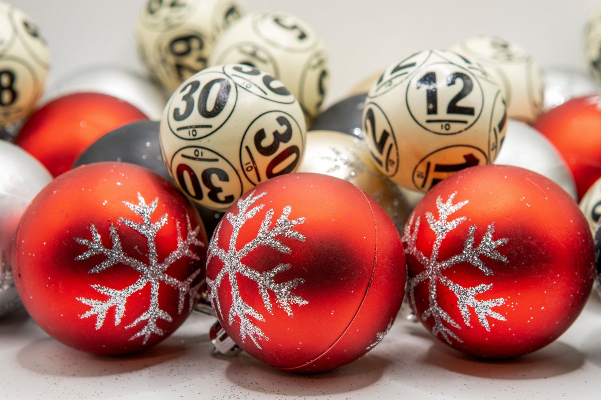 Todos os sorteios da Tele Sena de Natal 2025 foram exibidos ao vivo pelo SBT. (Foto: Adobe Stock)