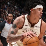 Gui Santos tem noite histórica pelos Warriors e entra para lista seleta de brasileiros na NBA