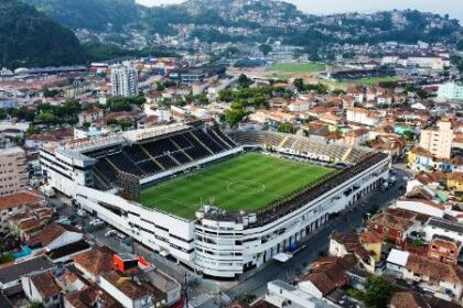Corinthians fará a sua estreia pelo Brasileirão na Vila Belmiro, em Santos (SP)