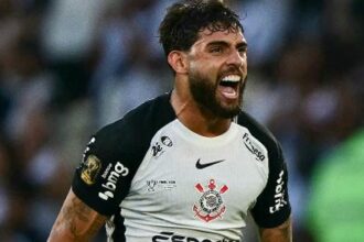 Yuri Alberto, do Corinthians, celebra gol sobre o Vasco na final da Copa do Brasil