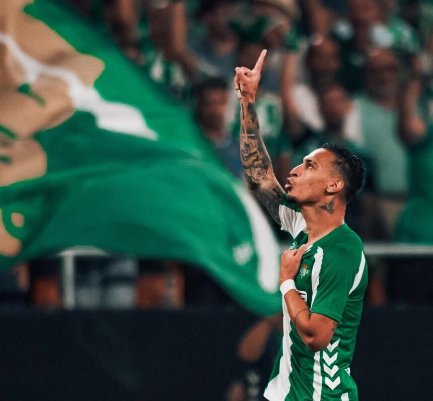 atacante confirmou informação de que o Tricolor Paulista é seu time de infância